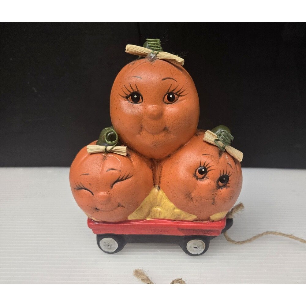 Magic Creations 3 Pumpkins in Wagon Anthropomorphic 5.5” Corn Husk Bows 1997 Vtg
